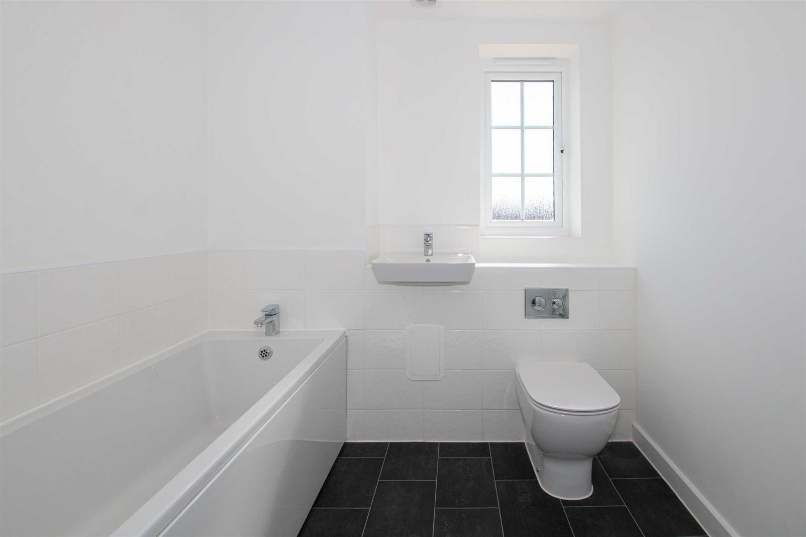 85 Cicero Crescent, Fairfields, Milton Keynes
